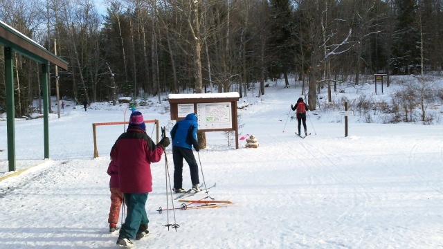 the signboard makes it easy to choose the right trail for our skill and activity