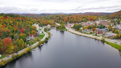 A scenic fall view with vivid colors.