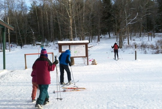 the signboard makes it easy to choose the right trail for our skill and activity