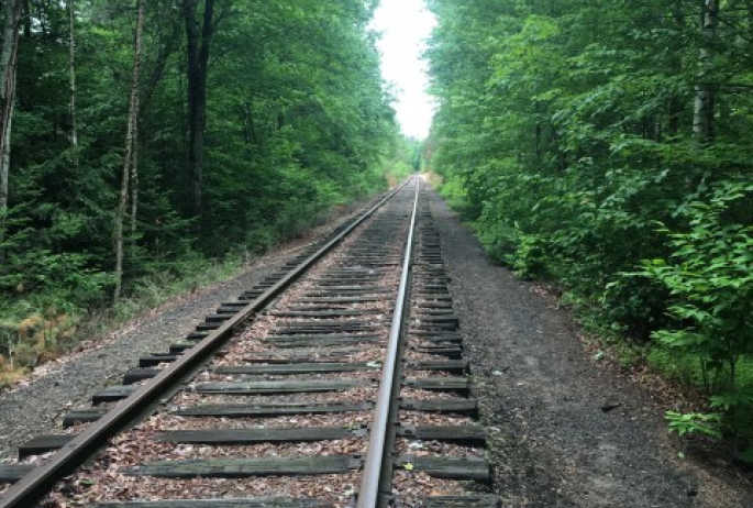 train tracks