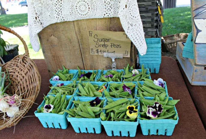 Like these sugar snaps weren't gorgeous enough already!