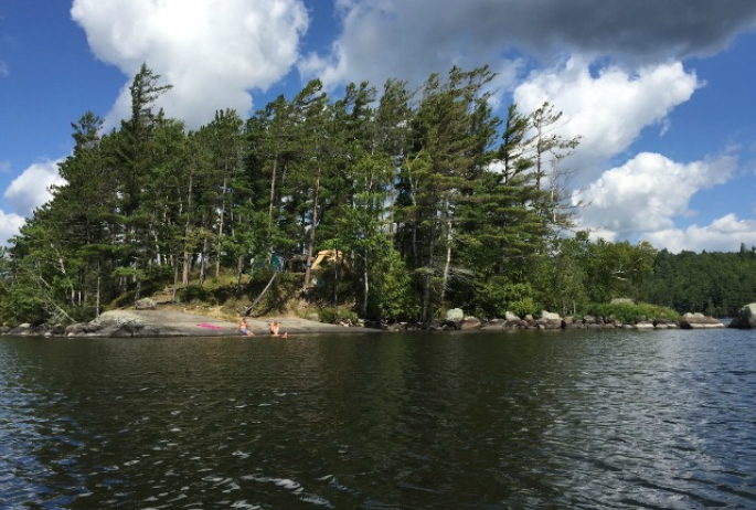 Yo ho ho! The urge to explore islands can be easily met with our many lake locations.