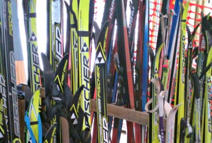 No gear? No problem! Dewey Mountain has a rental shop, and there are lessons available.